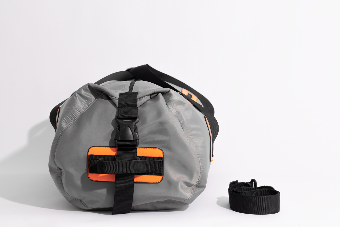 Titan Duffle Bag - Gray